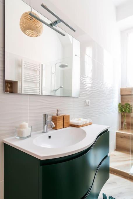 New Jungle & Charming Flat - Zona De Angeli Lejlighed Milano Eksteriør billede